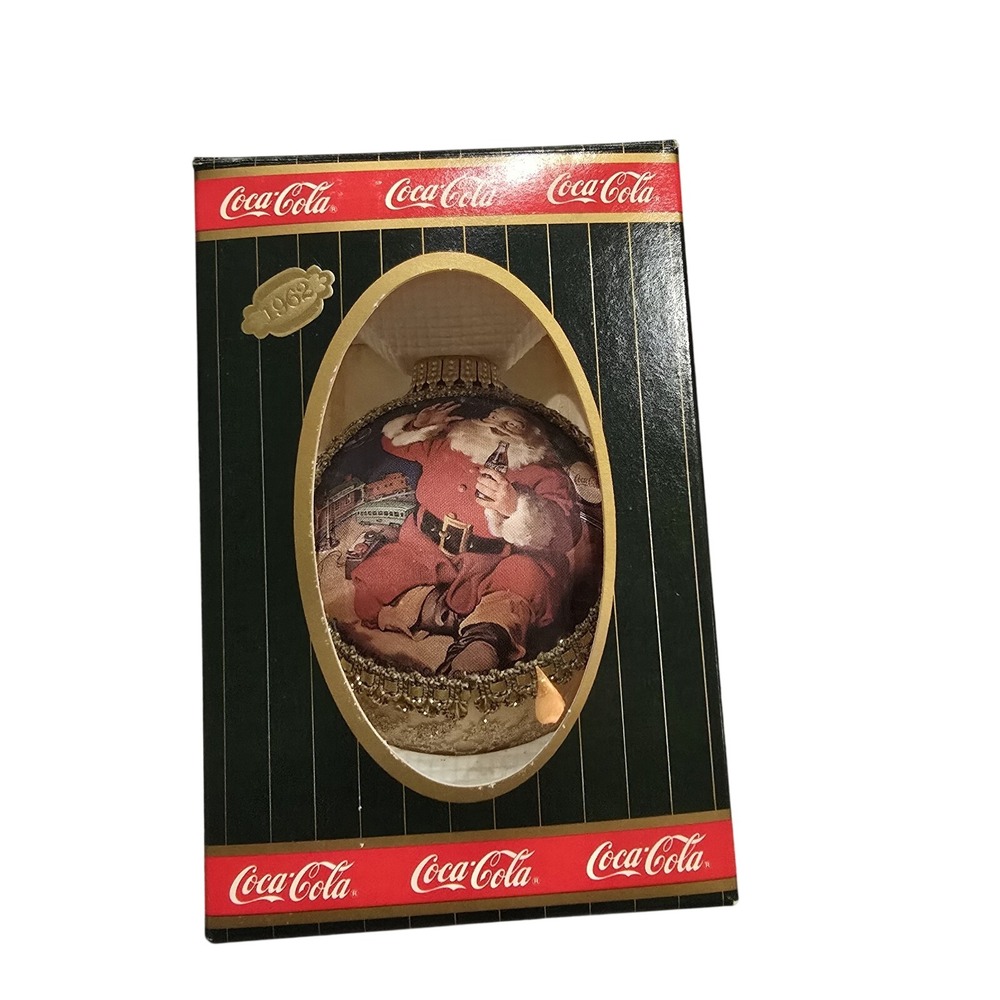 Coca-Cola Round Glass Glitter  Santa Ornament Vintage In USA Free Shipping